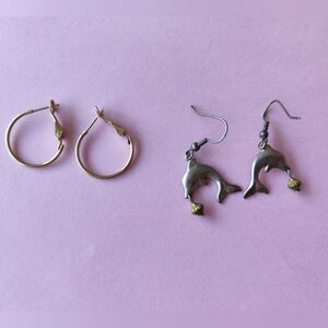 3/$25💙Gold and Silver Earrings set of 2